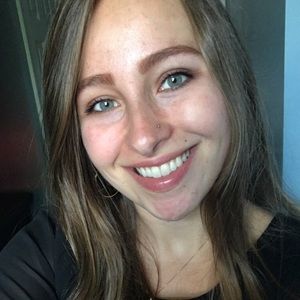 Meet your Posher, Lexi